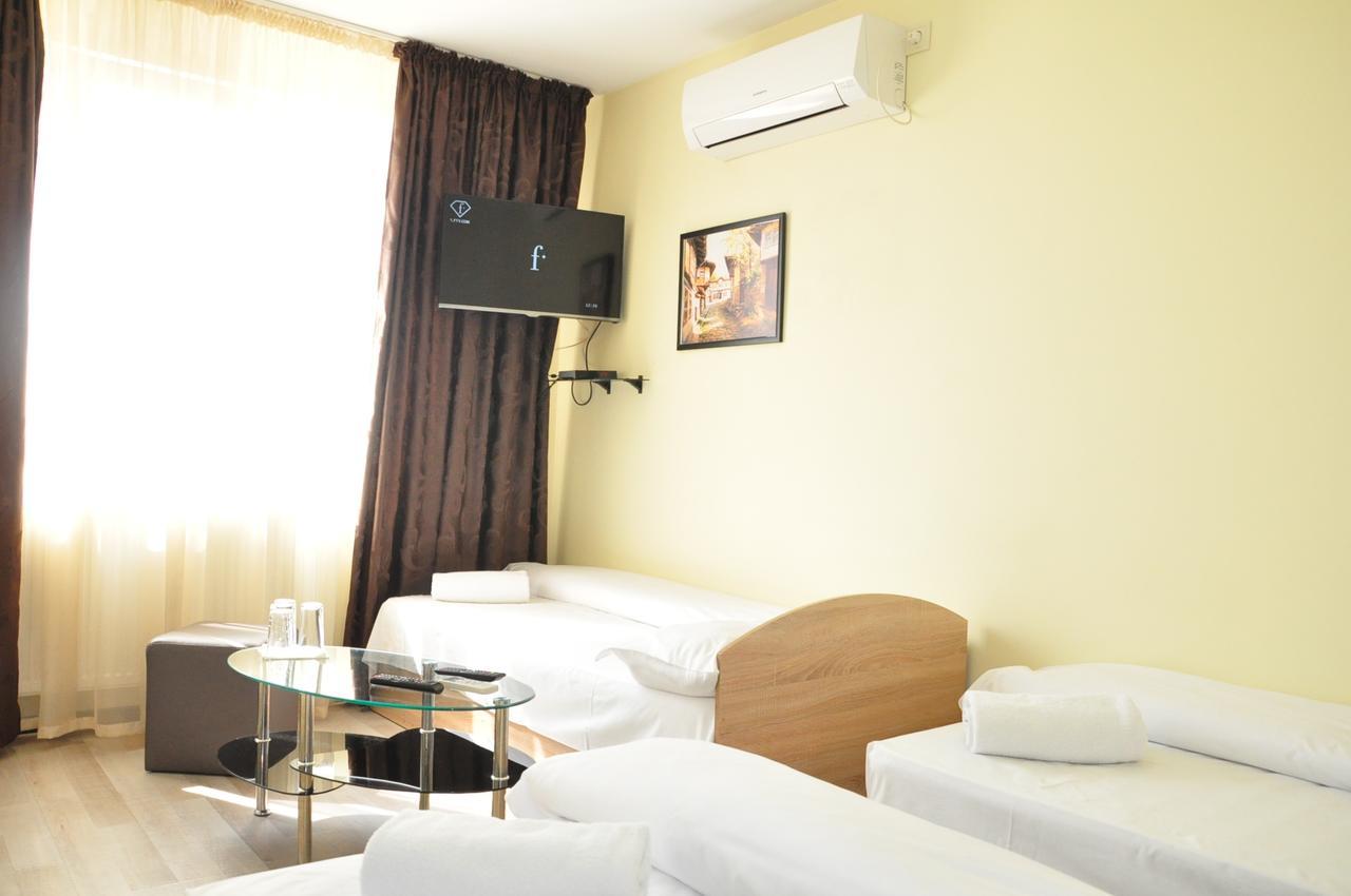 Guest Rooms Simona Opanets Exteriör bild