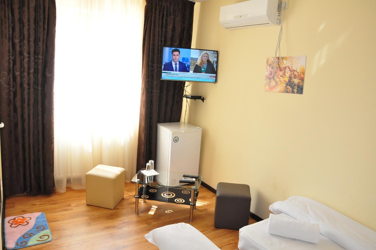 Guest Rooms Simona Opanets Exteriör bild