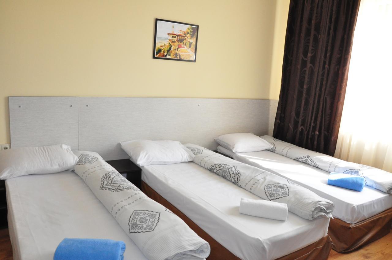 Guest Rooms Simona Opanets Exteriör bild