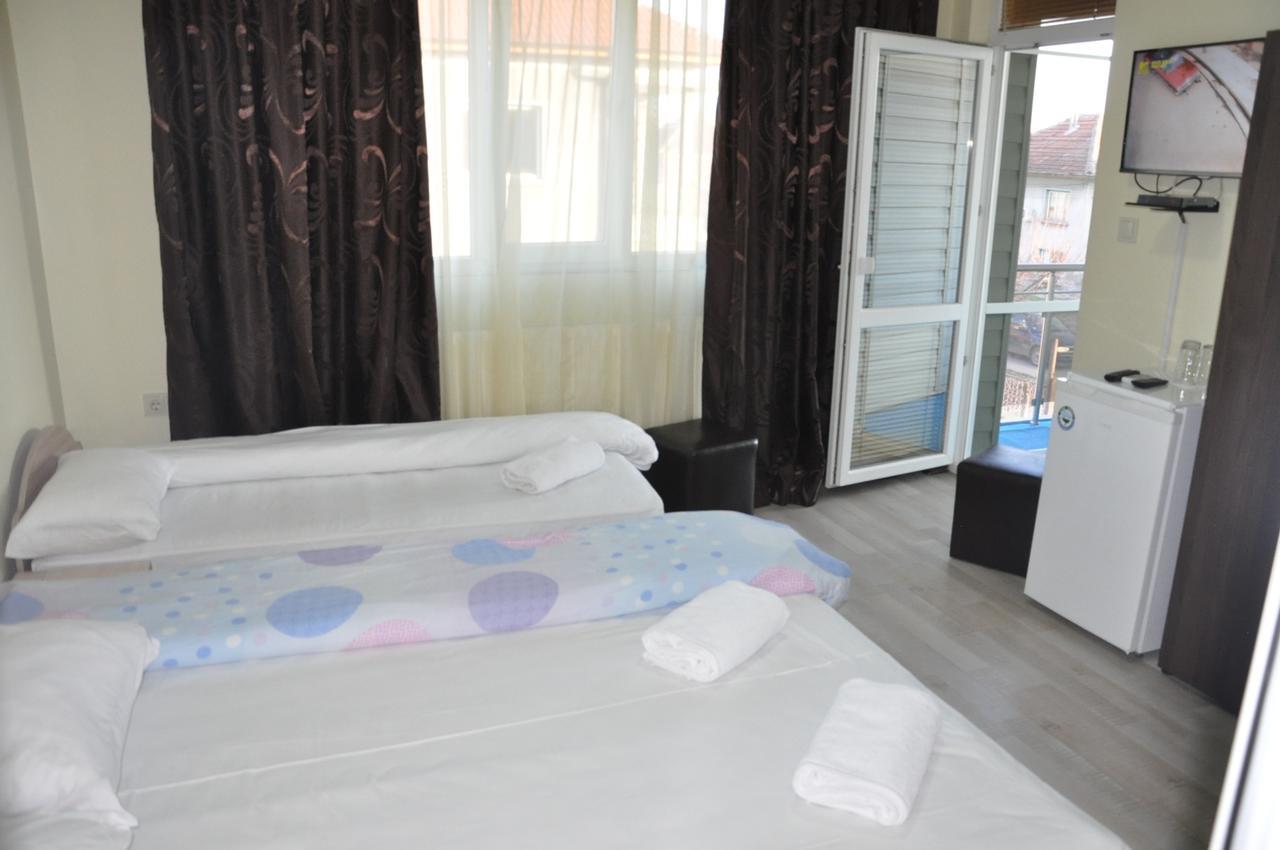 Guest Rooms Simona Opanets Exteriör bild